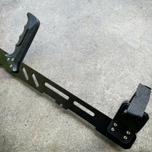 Load image into Gallery viewer, RAYNE MACHETE